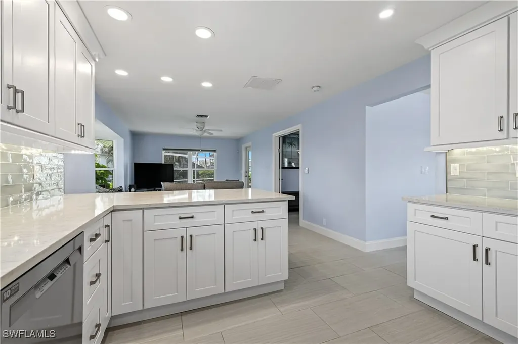 5514 SW 9th Avenue Cape Coral FL 33914