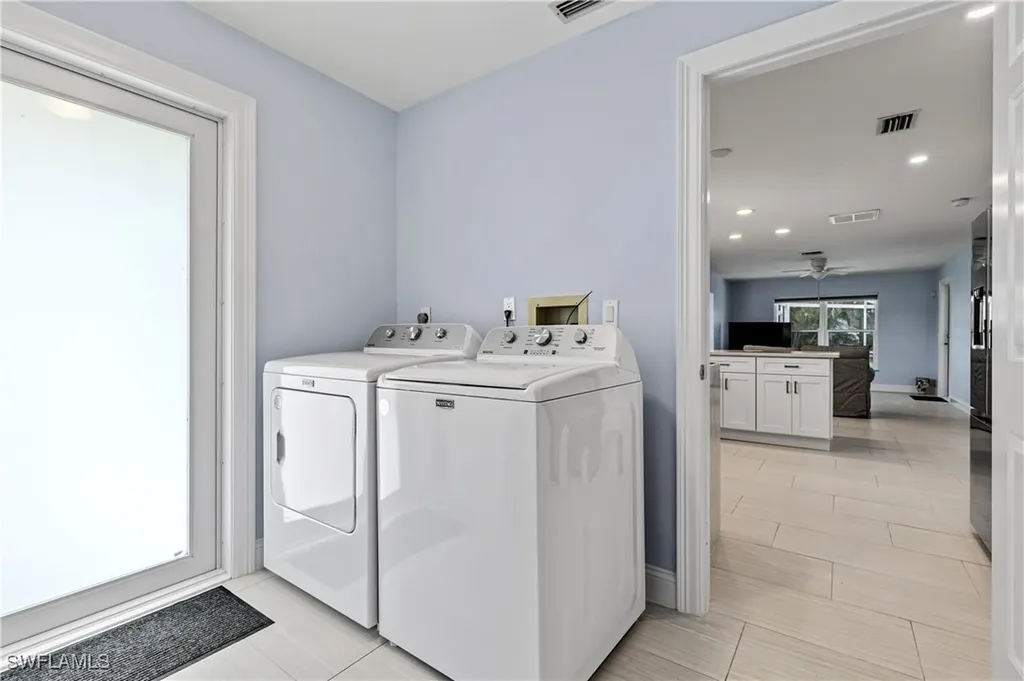 5514 SW 9th Avenue Cape Coral FL 33914