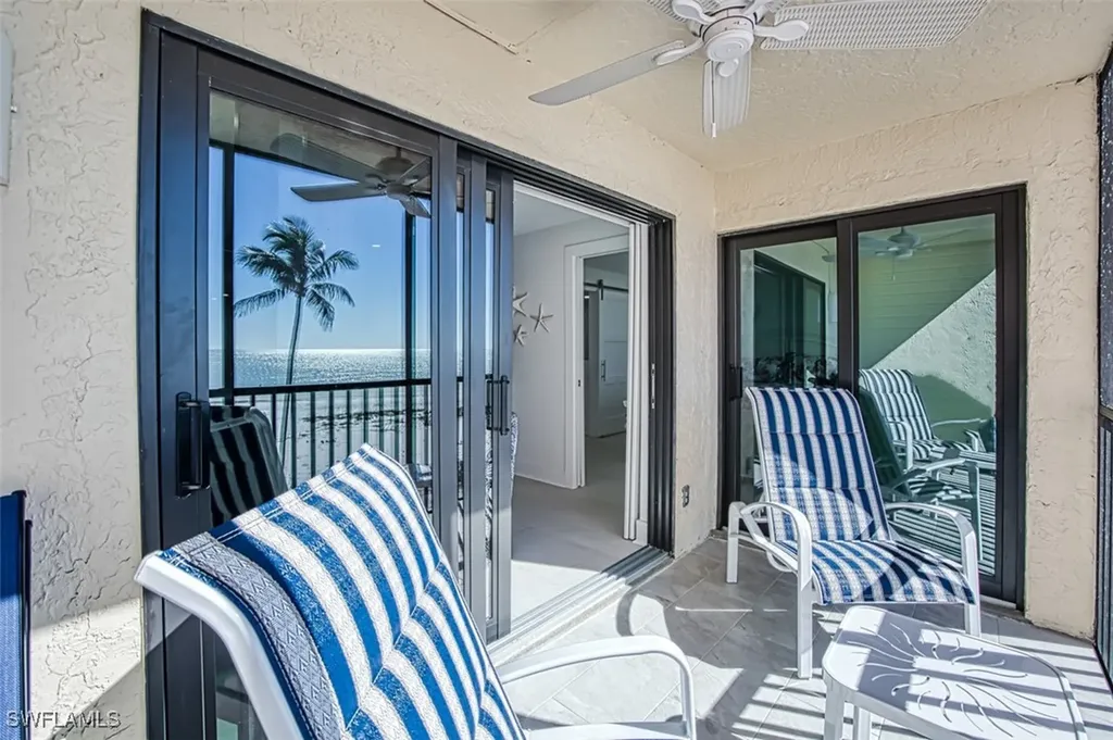 2230 Camino Del Mar Drive Sanibel FL 33957