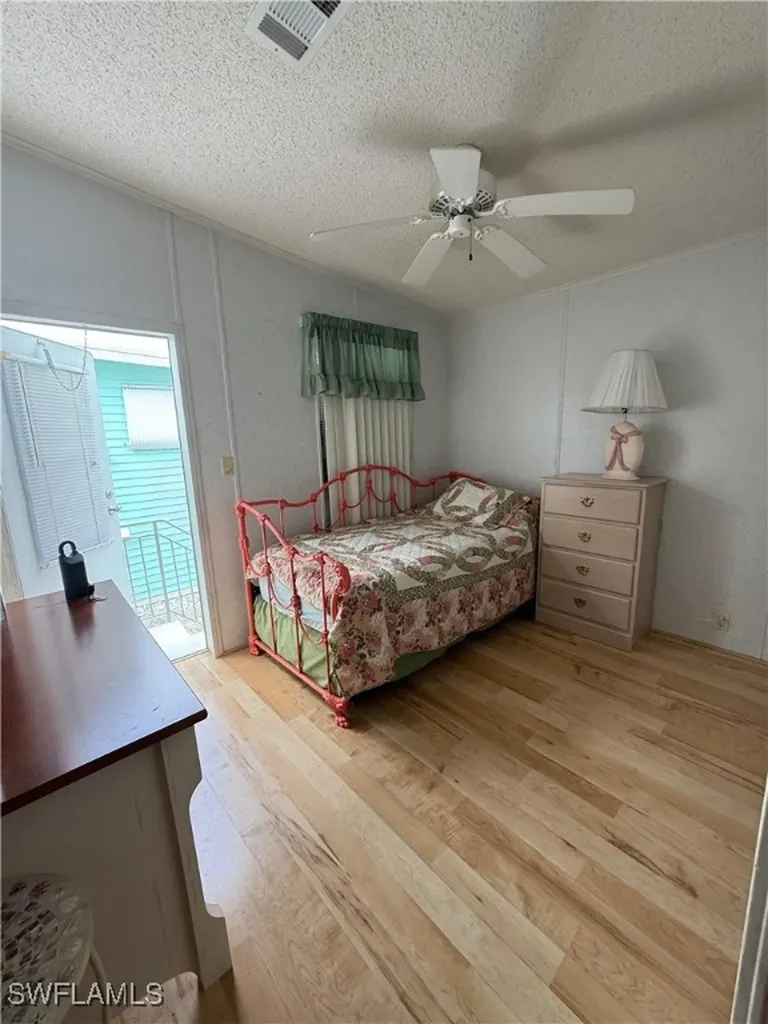 120 Caravan Circle North Fort Myers FL 33903