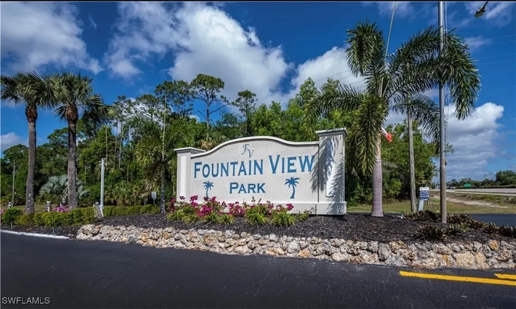 120 Caravan Circle North Fort Myers FL 33903