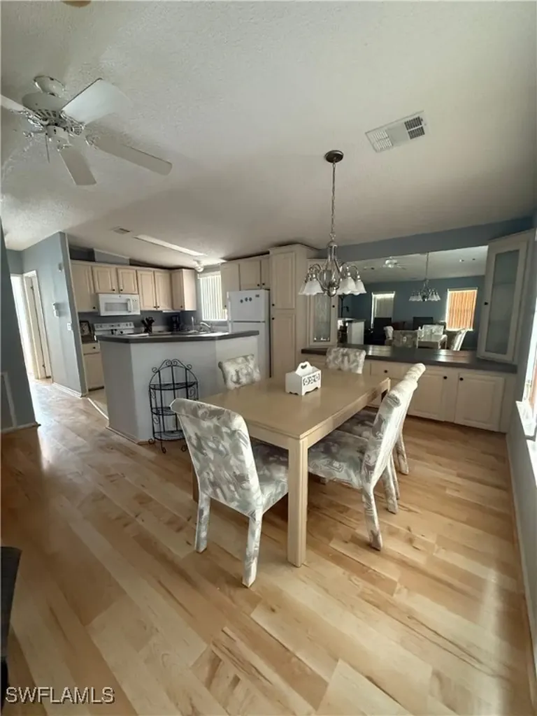 120 Caravan Circle North Fort Myers FL 33903