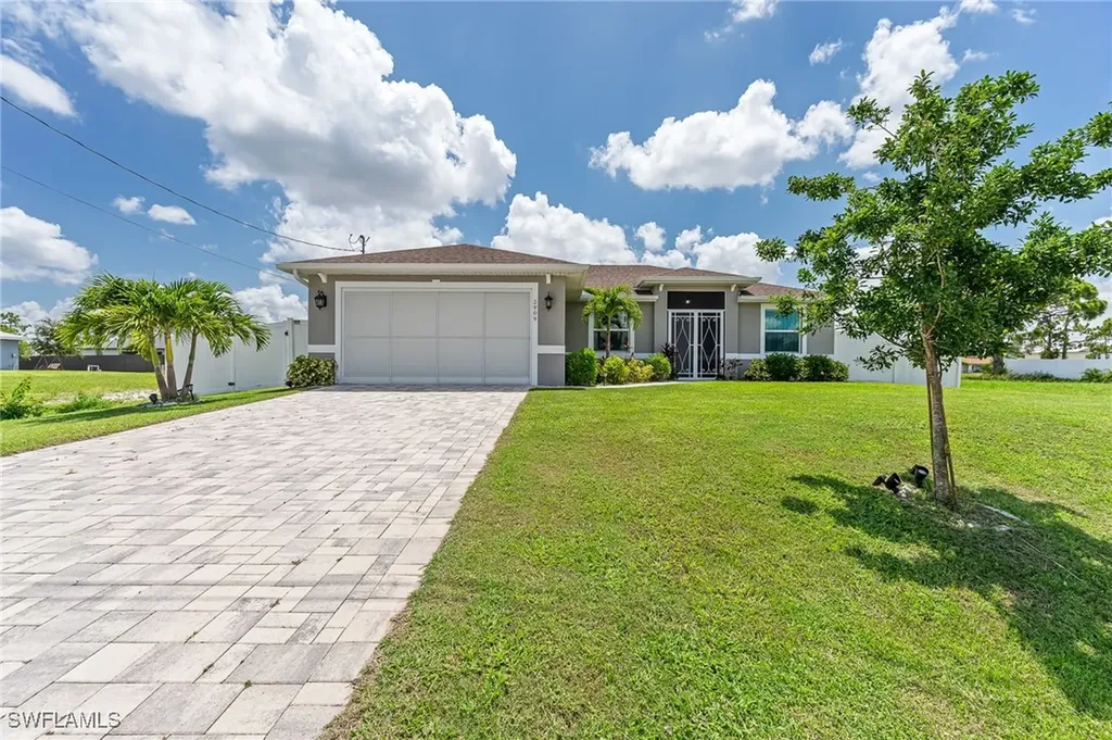 2909 NW 24th Avenue Cape Coral FL 33993