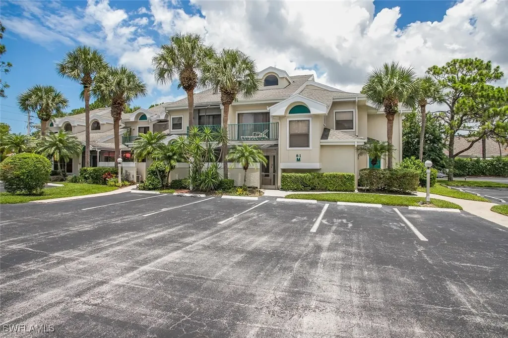81 Emerald Woods Drive Naples FL 34108-0503