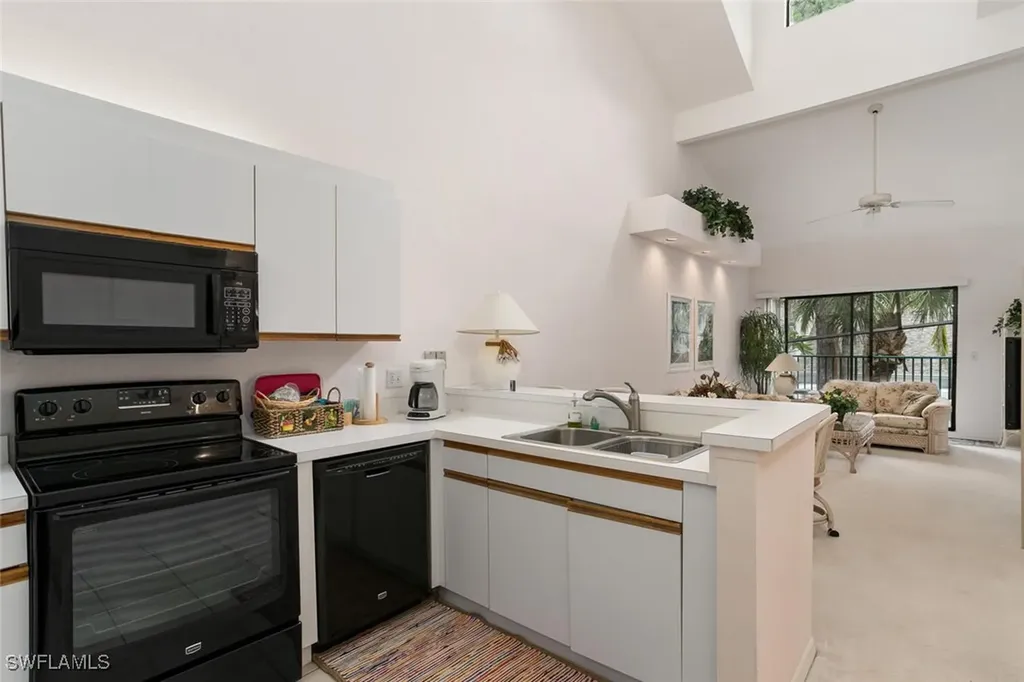 81 Emerald Woods Drive Naples FL 34108-0503