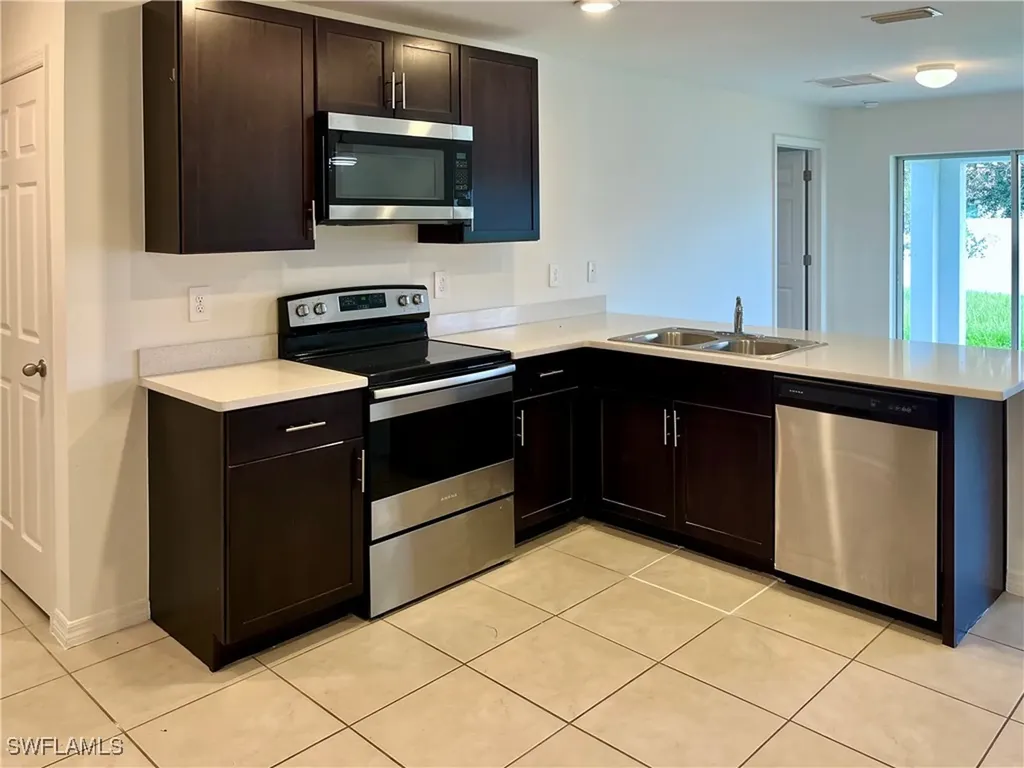 8032 Marsh Circle Labelle FL 33935
