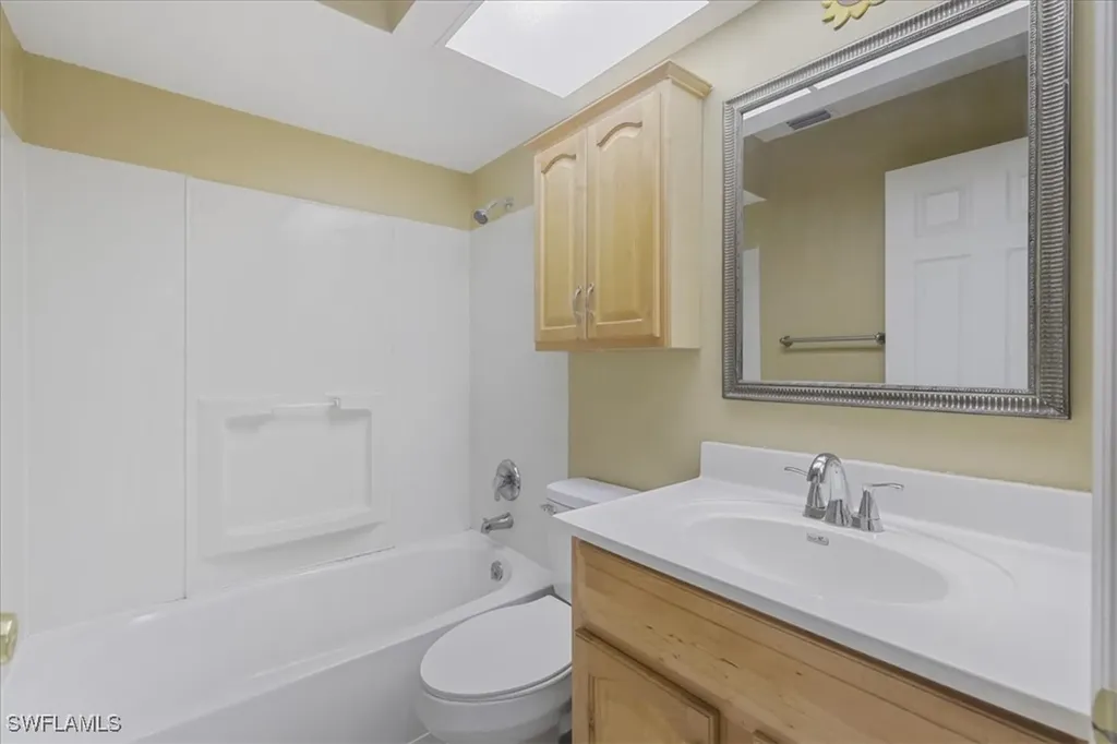 233 SE 1st Avenue Cape Coral FL 33990
