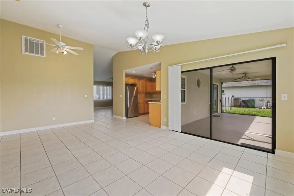 233 SE 1st Avenue Cape Coral FL 33990