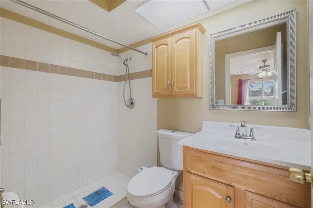 233 SE 1st Avenue Cape Coral FL 33990