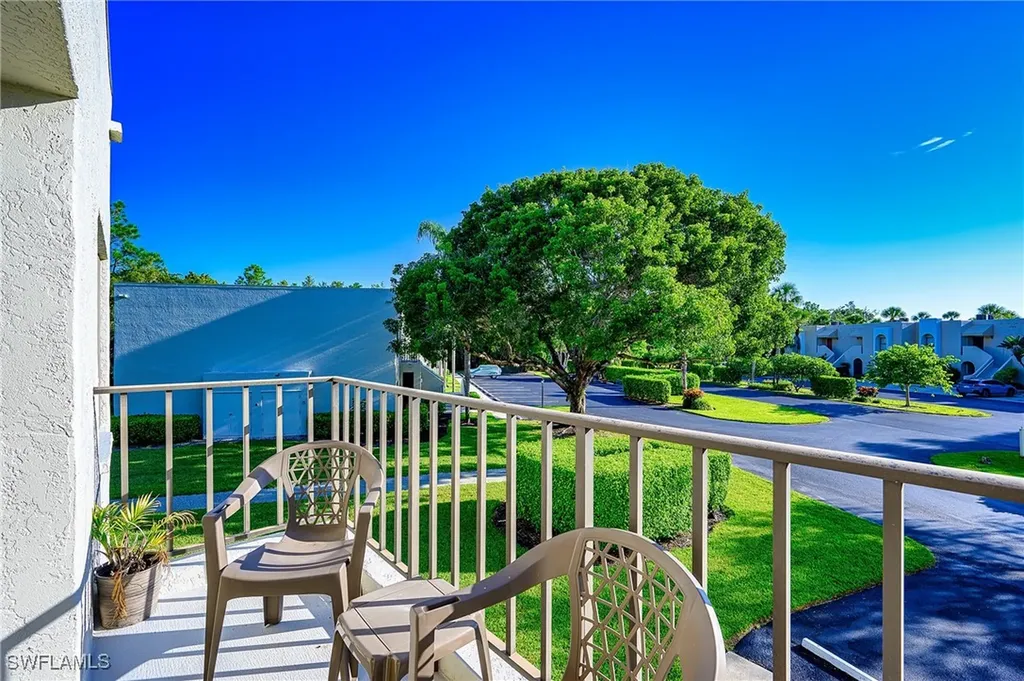 3323 Olympic Drive Naples FL 34105