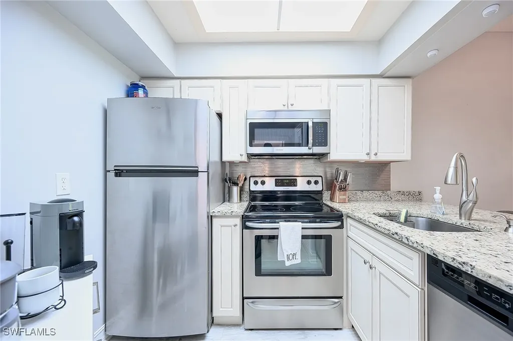 3323 Olympic Drive Naples FL 34105