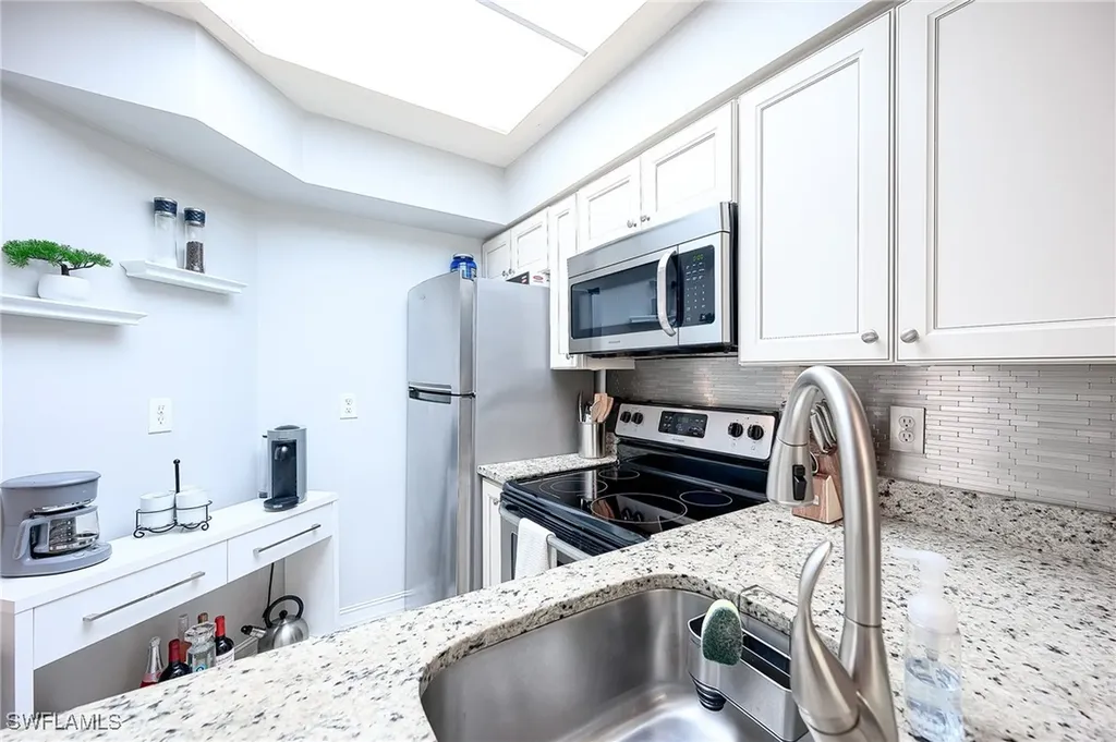 3323 Olympic Drive Naples FL 34105
