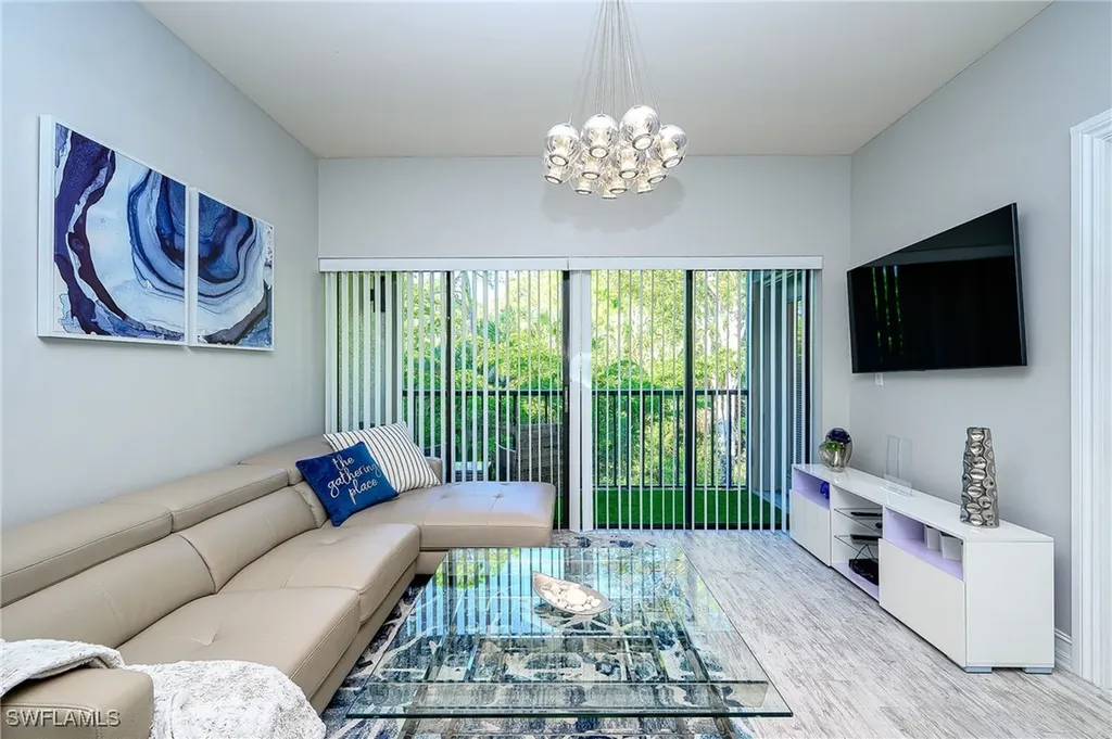 3323 Olympic Drive Naples FL 34105