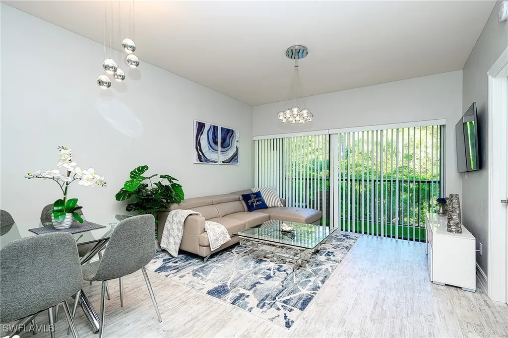 3323 Olympic Drive Naples FL 34105