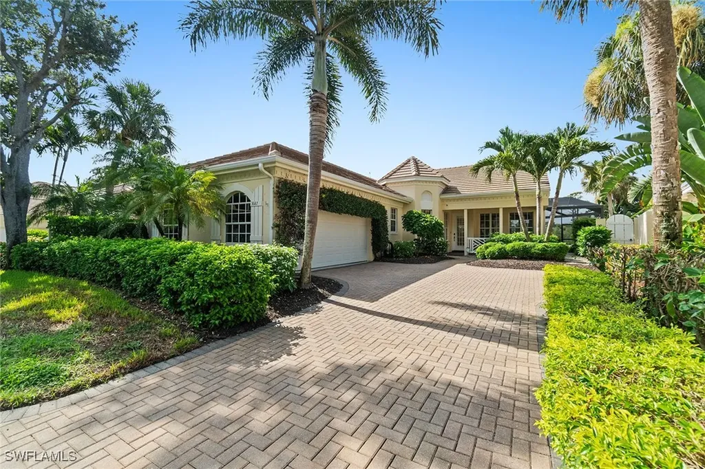 3687 Olde Cottage Lane Bonita Springs FL 34134