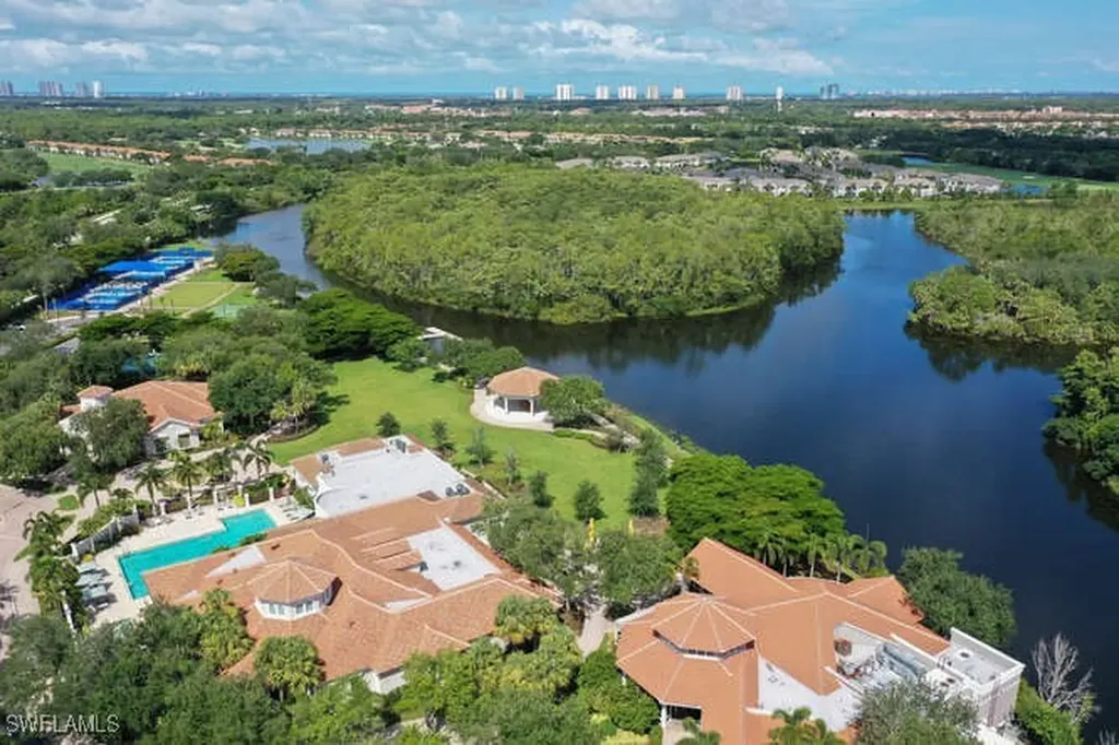 23110 Oakglen Lane Estero FL 34135