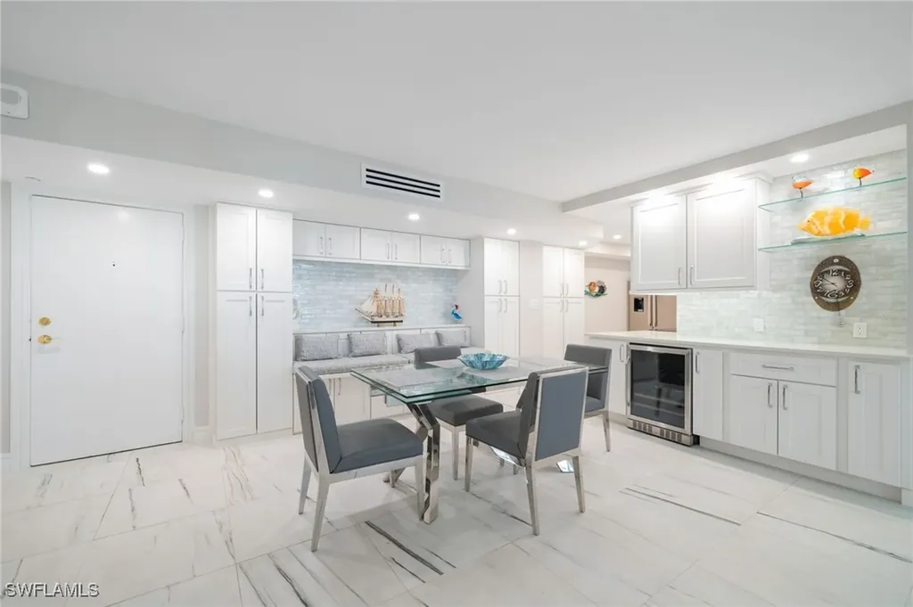 4001 Gulf Shore Boulevard N Naples FL 34103