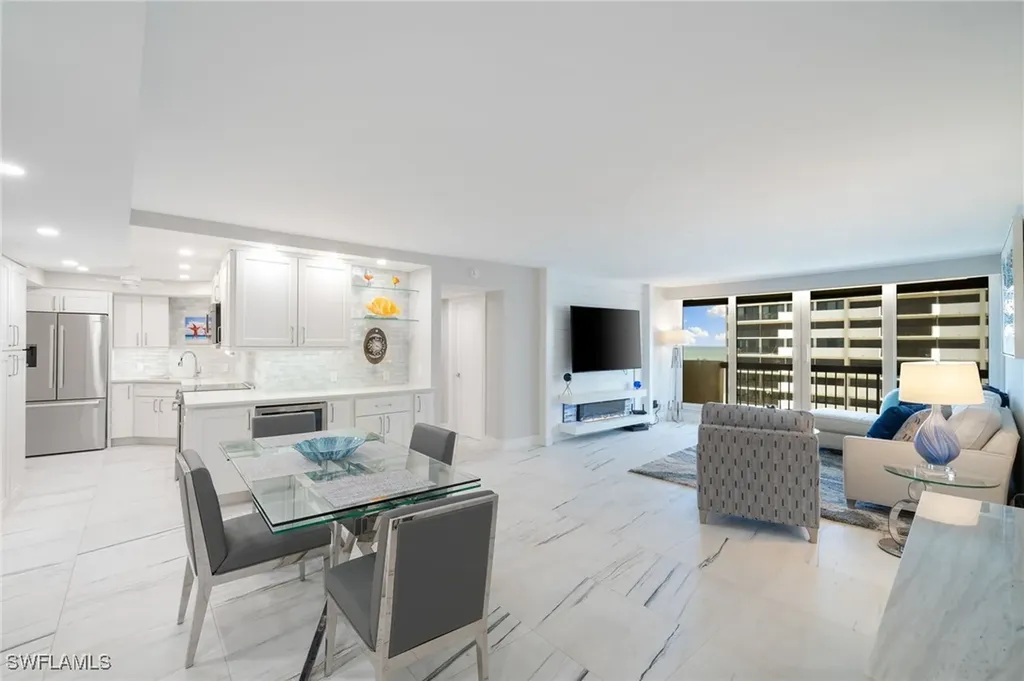 4001 Gulf Shore Boulevard N Naples FL 34103