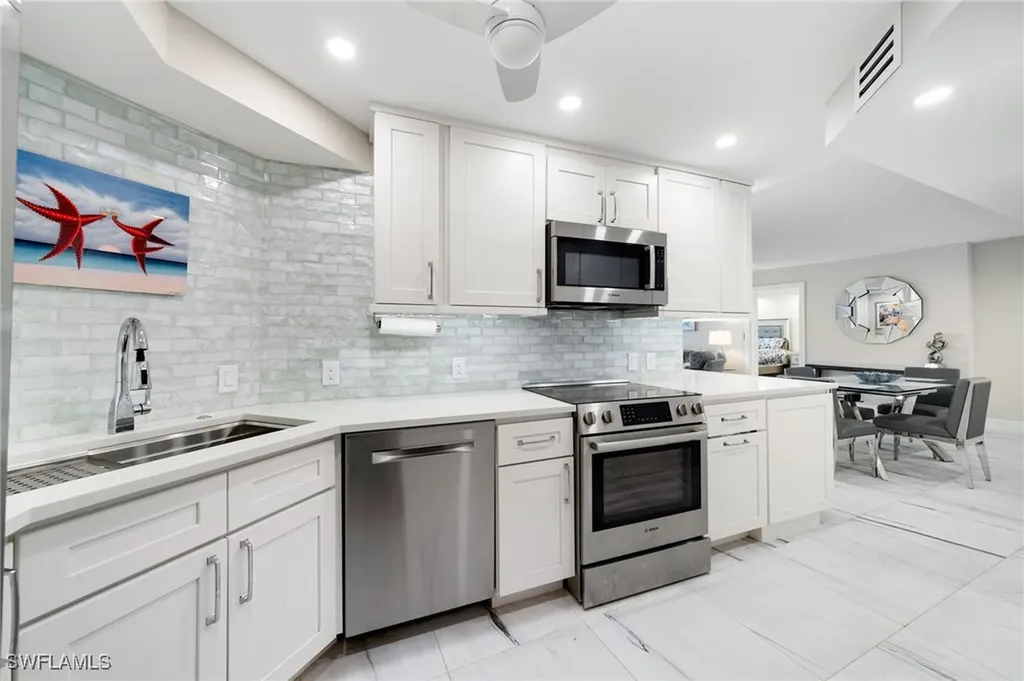 4001 Gulf Shore Boulevard N Naples FL 34103