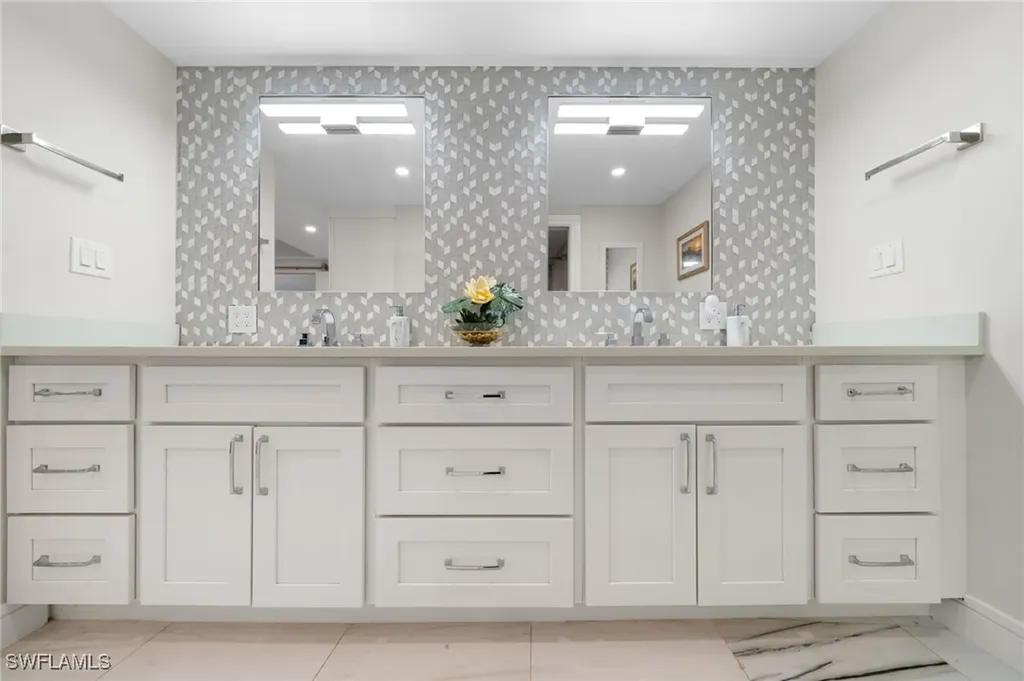 4001 Gulf Shore Boulevard N Naples FL 34103