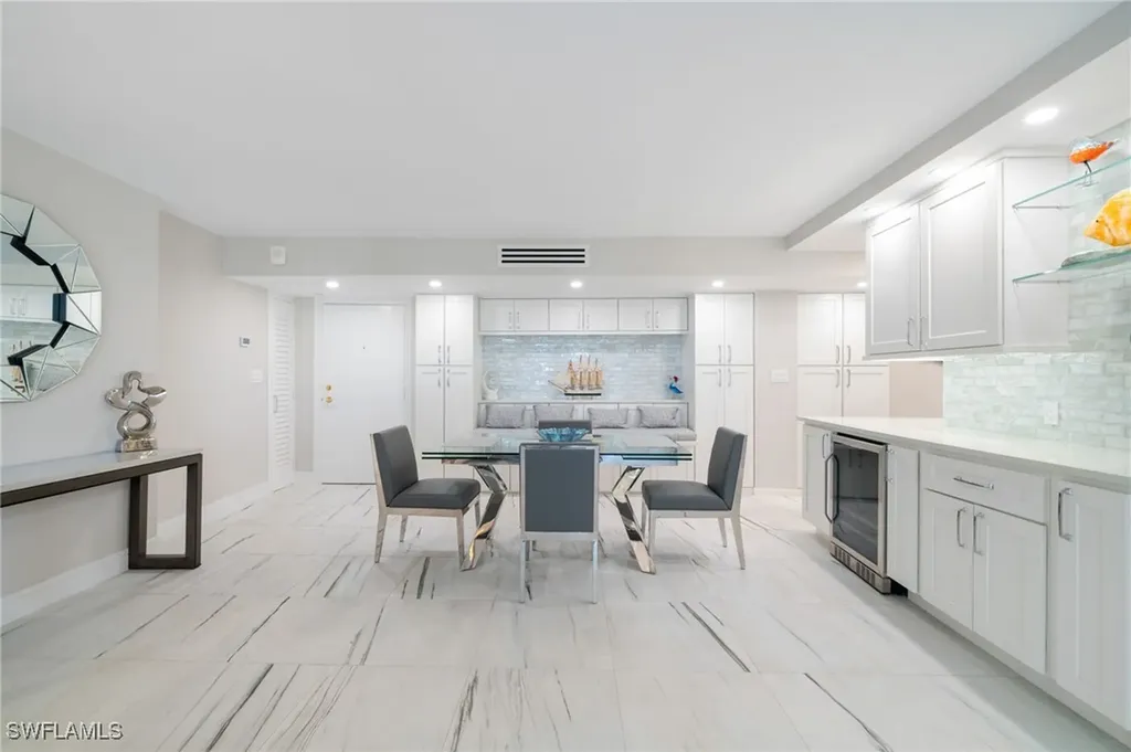 4001 Gulf Shore Boulevard N Naples FL 34103
