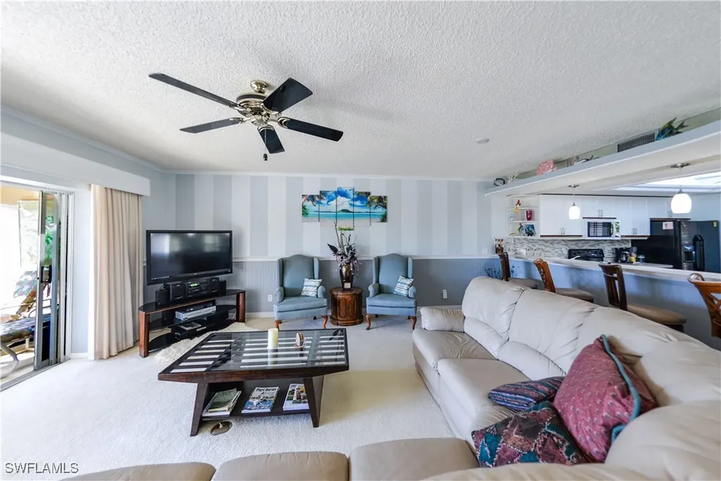 1614 Beach Parkway Cape Coral FL 33904