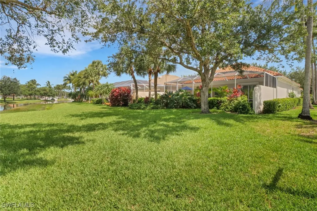 4733 Navassa Lane Naples FL 34119