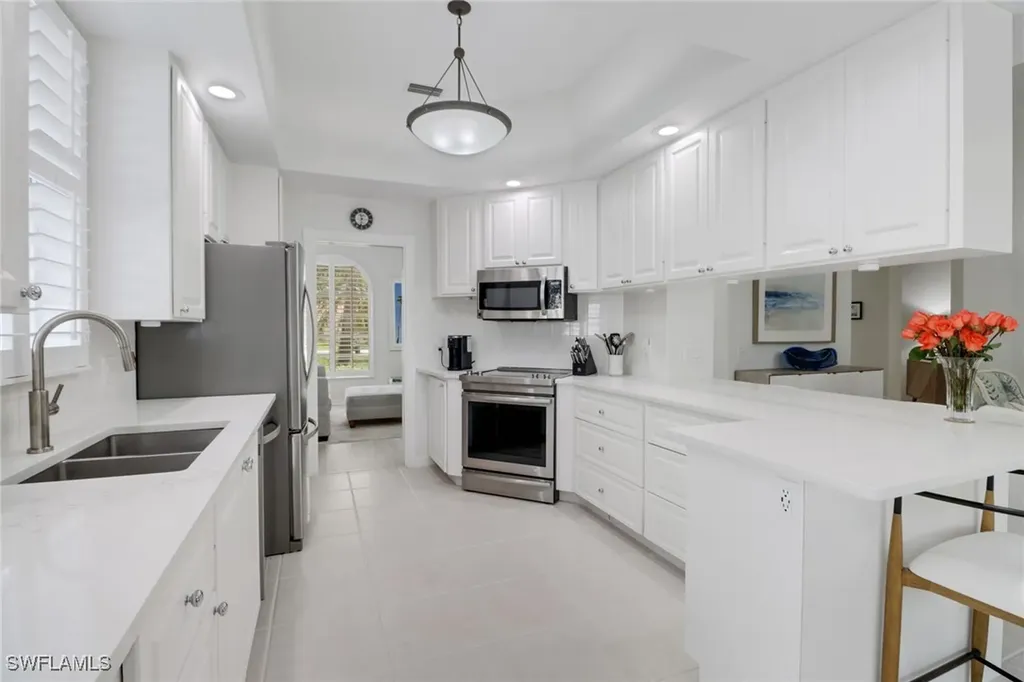 4733 Navassa Lane Naples FL 34119