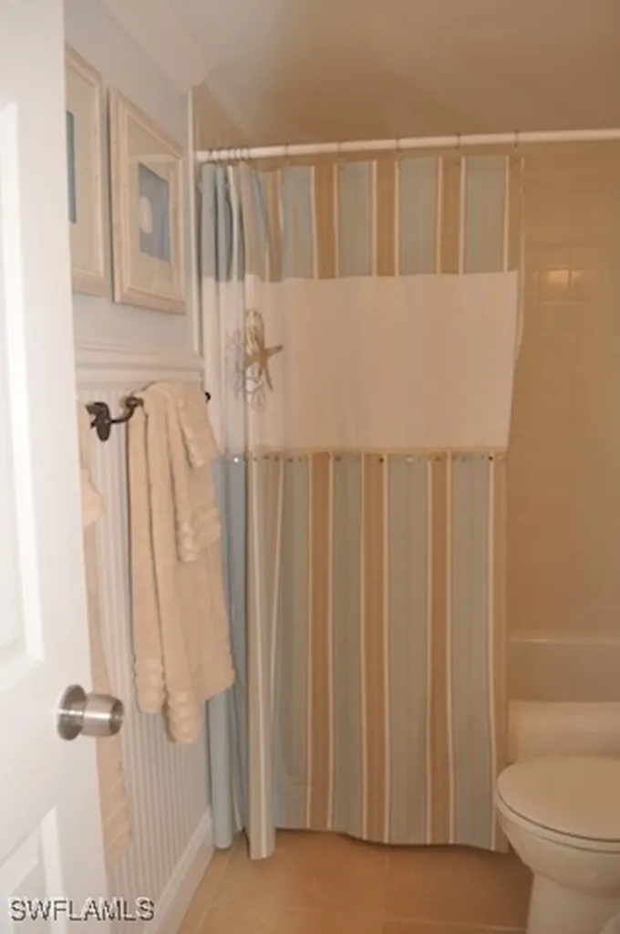 555 Park Shore Drive Naples FL 34103