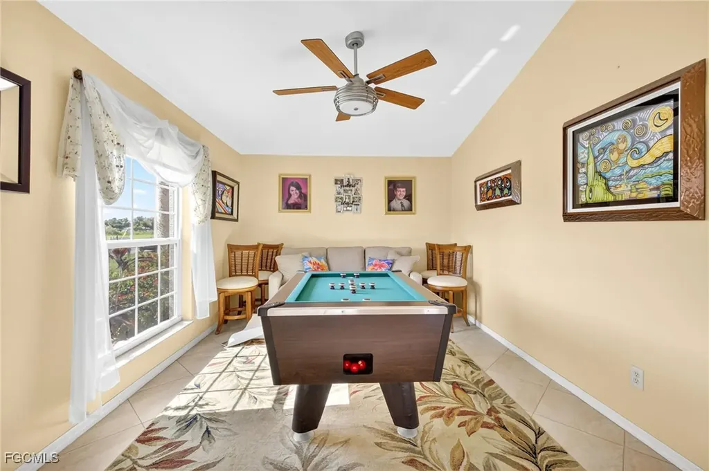 1424 NE 19th Avenue Cape Coral FL 33909