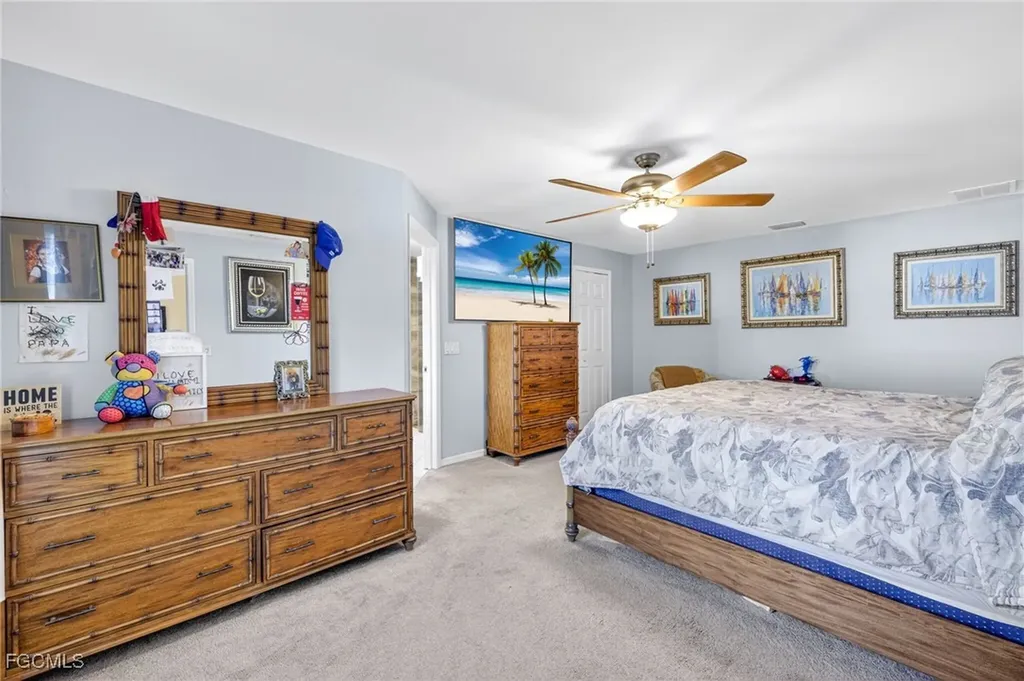 1424 NE 19th Avenue Cape Coral FL 33909