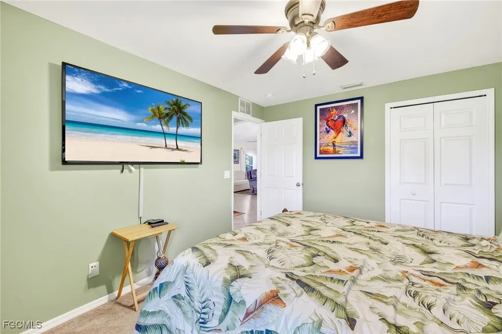 1424 NE 19th Avenue Cape Coral FL 33909