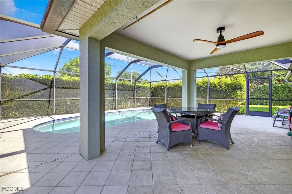 1424 NE 19th Avenue Cape Coral FL 33909
