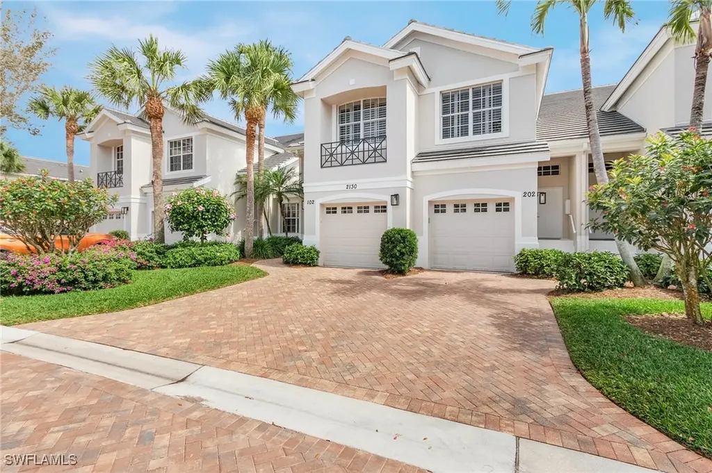 Naples FL, 2130 Aberdeen Lane, Unit 9-102