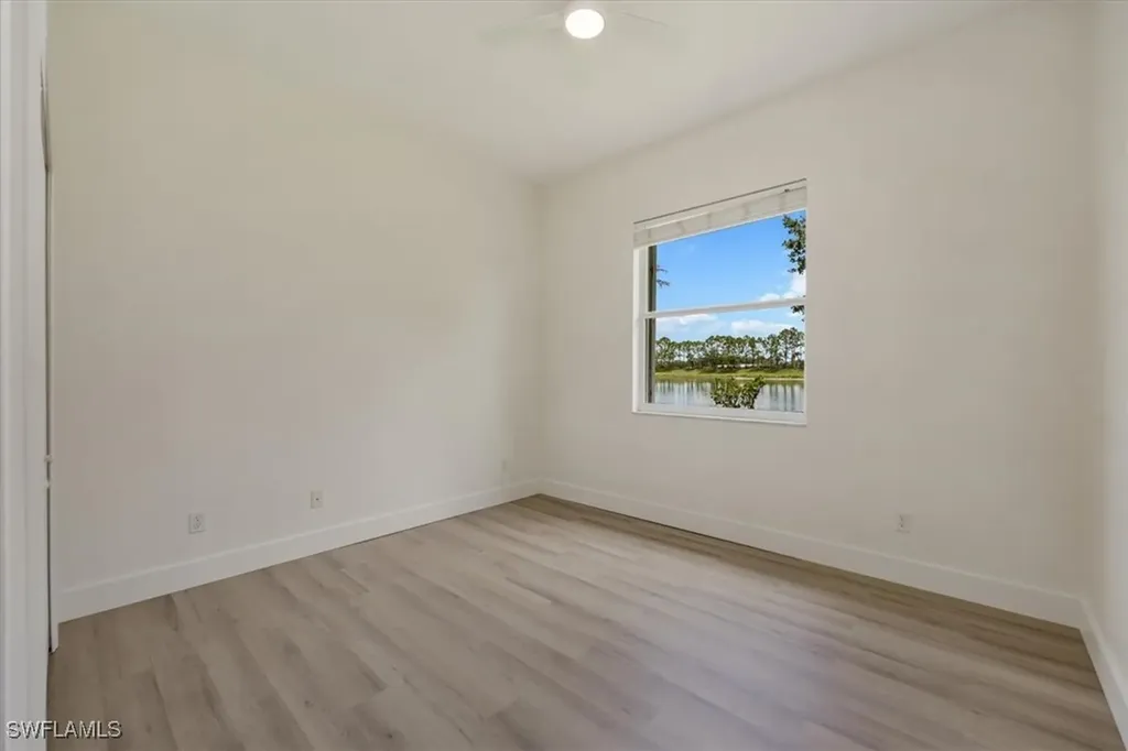 1087 Port Orange Way Naples FL 34120