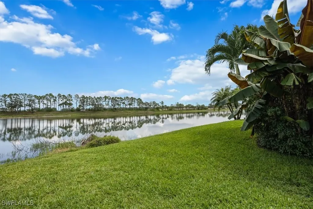 1087 Port Orange Way Naples FL 34120