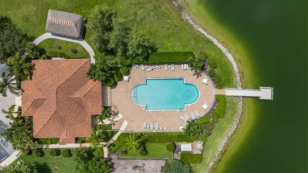 1087 Port Orange Way Naples FL 34120