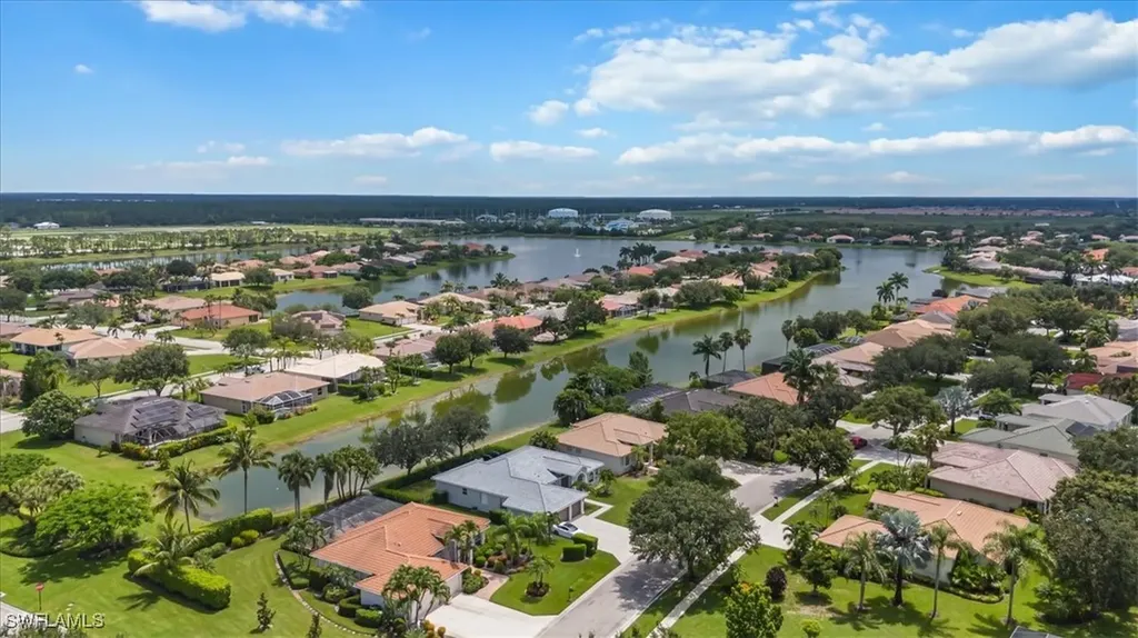 1087 Port Orange Way Naples FL 34120