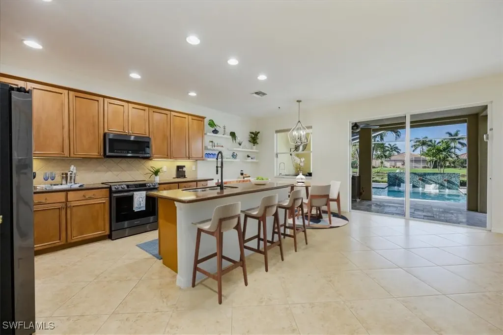 14630 Fern Lake Court Naples FL 34114