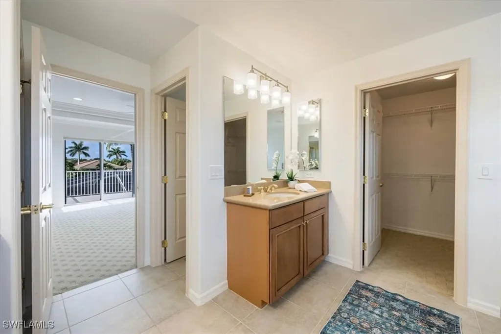 14630 Fern Lake Court Naples FL 34114
