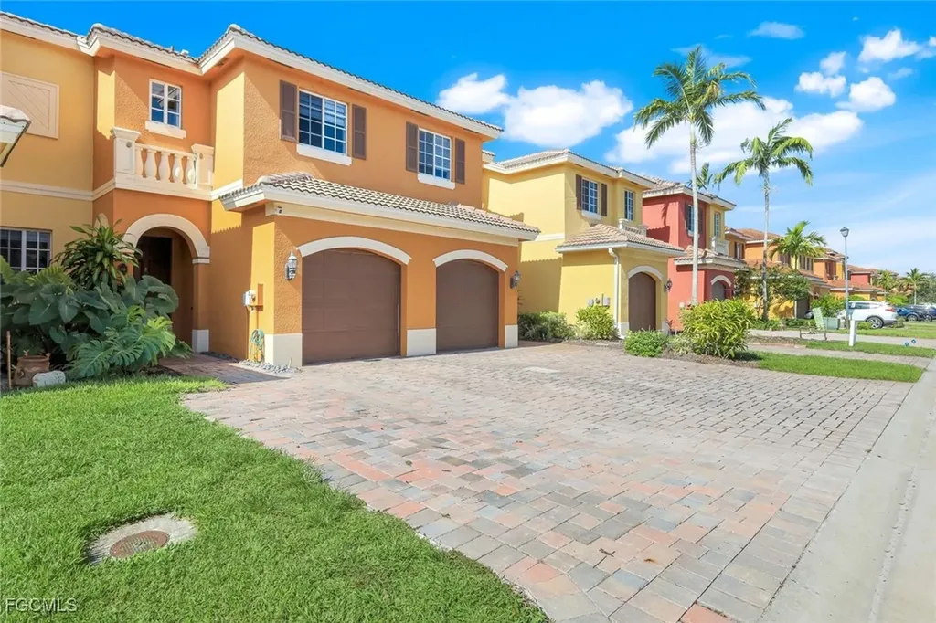 Estero FL, 10191 Tin Maple Drive, Unit 89