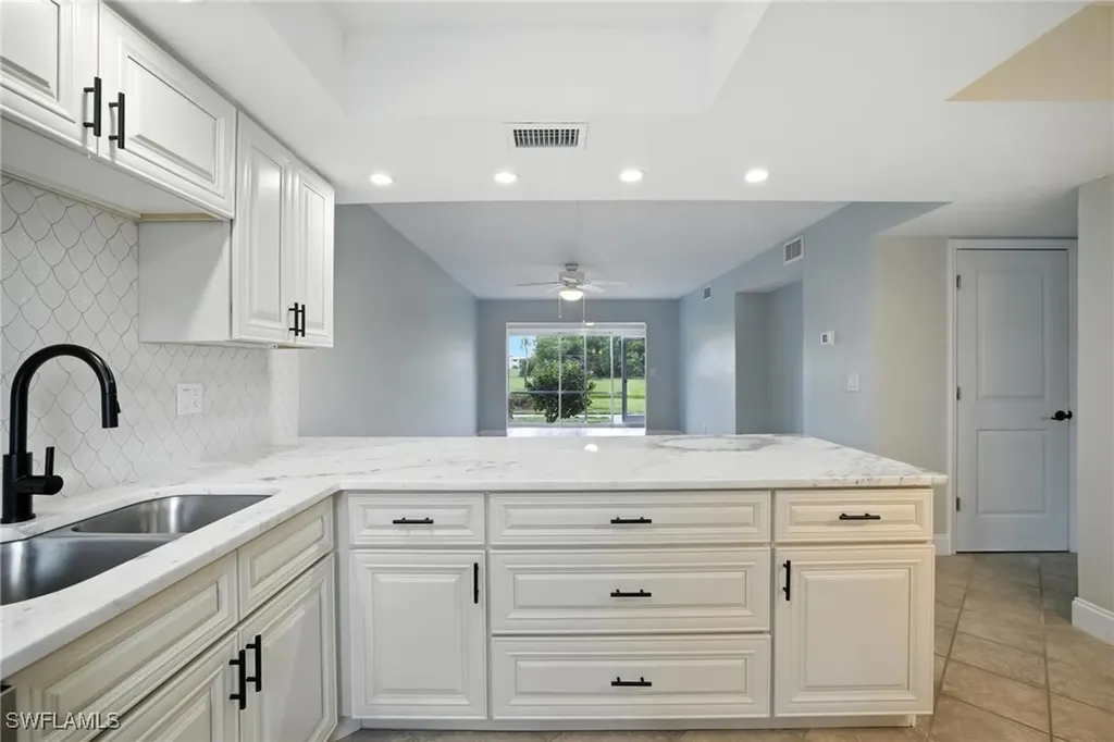 16001 Dublin Circle Fort Myers FL 33908