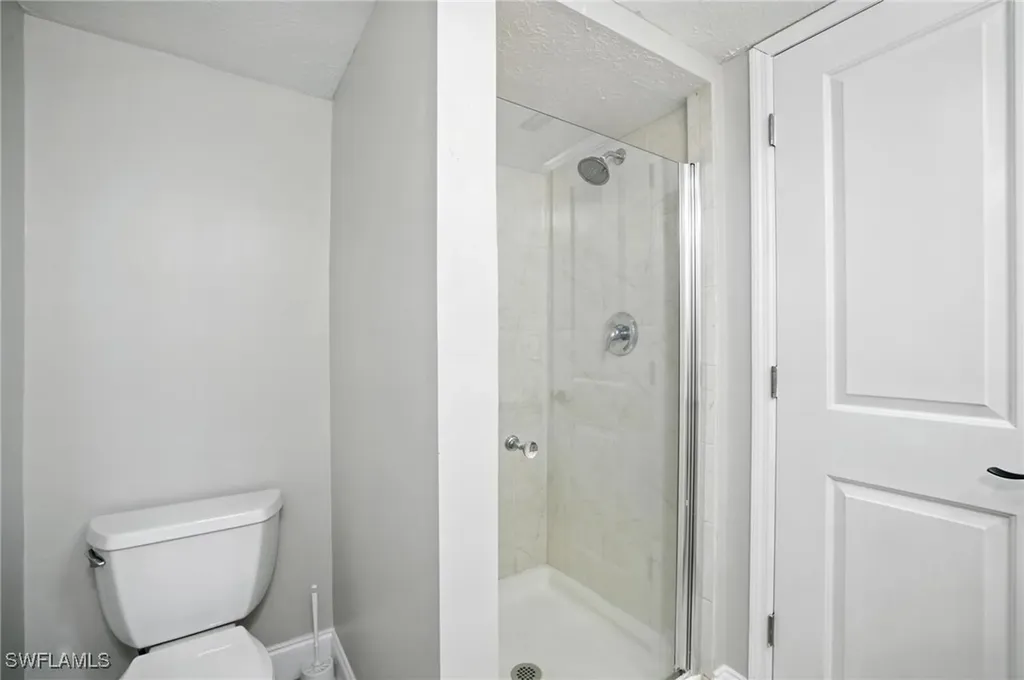 16001 Dublin Circle Fort Myers FL 33908