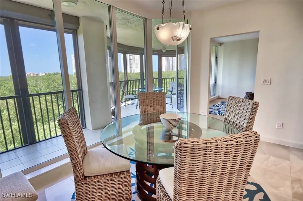 8990 Bay Colony Drive Naples FL 34108