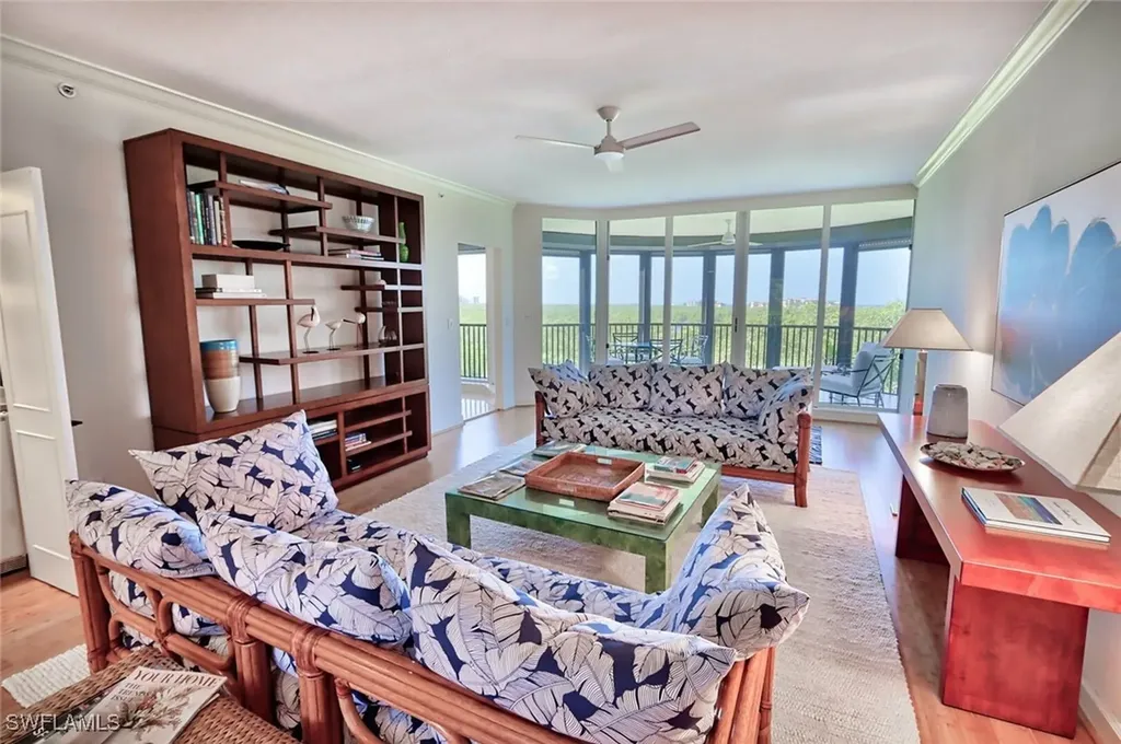 8990 Bay Colony Drive Naples FL 34108