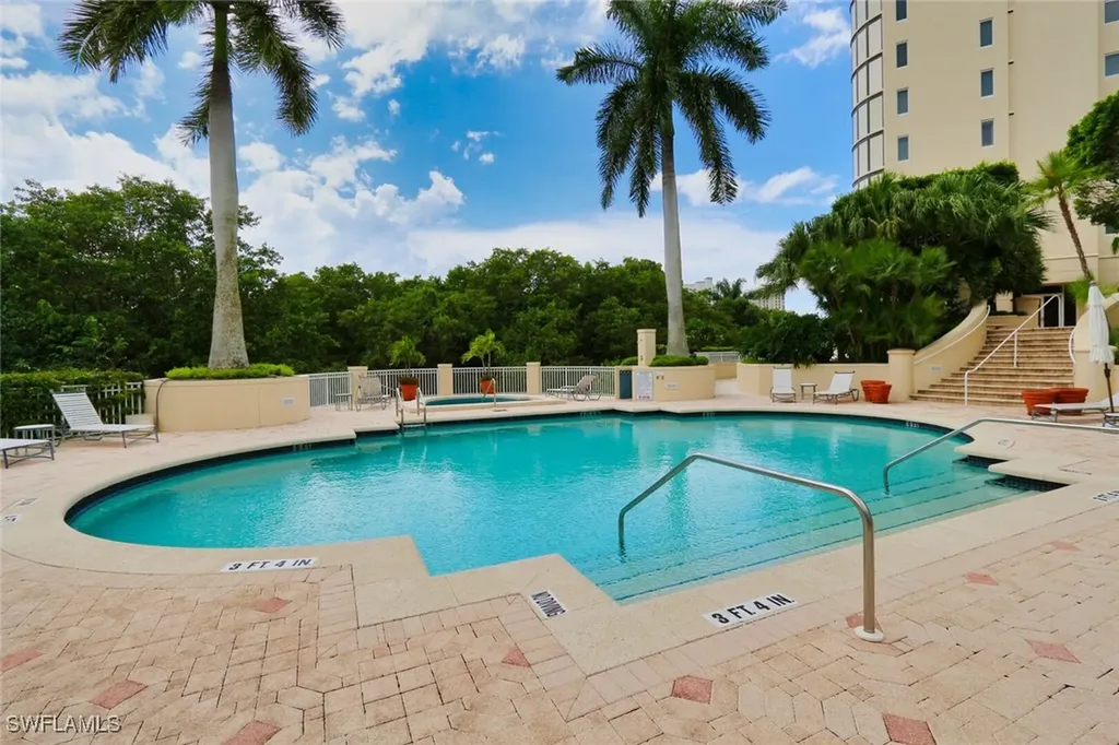 8990 Bay Colony Drive Naples FL 34108