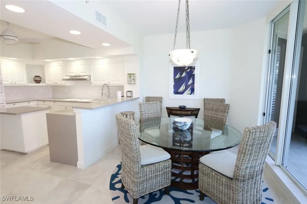 8990 Bay Colony Drive Naples FL 34108