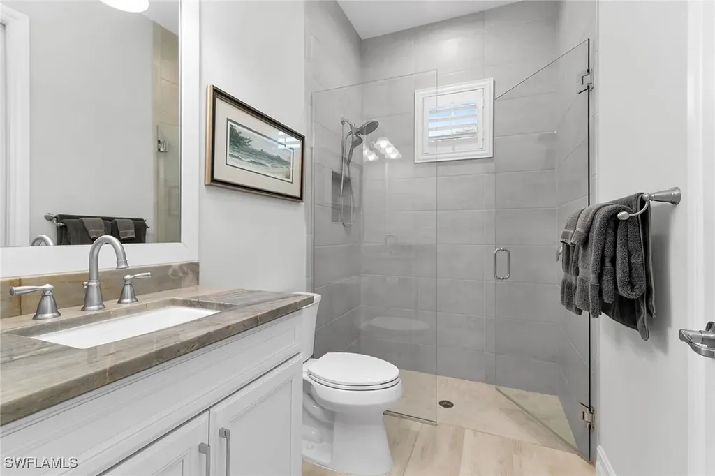 14224 Laguna Springs Lane Naples FL 34114