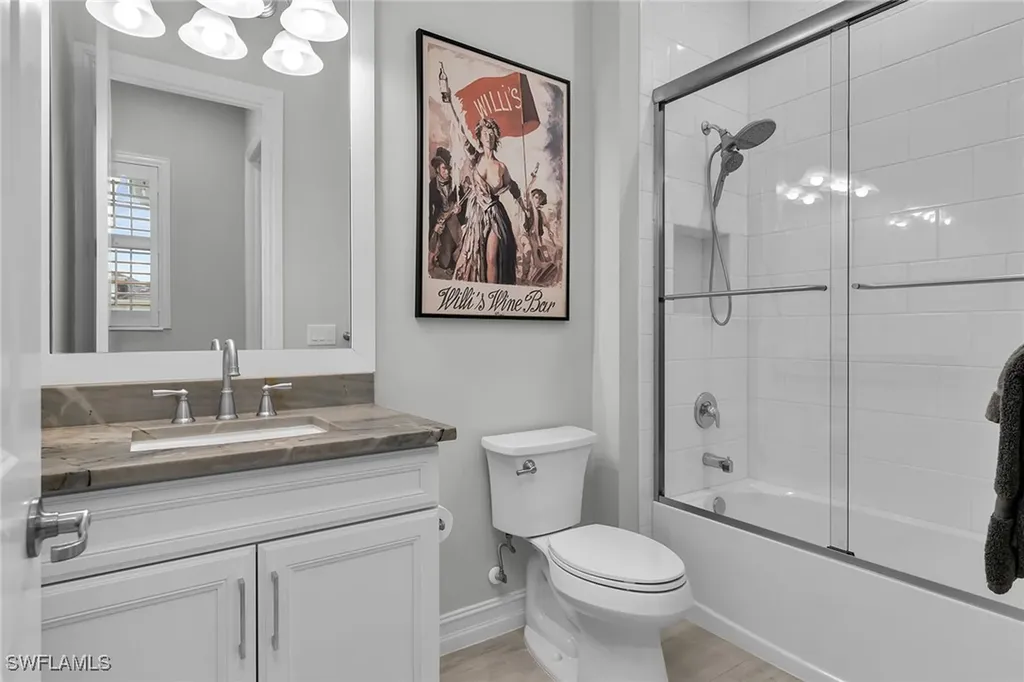 14224 Laguna Springs Lane Naples FL 34114