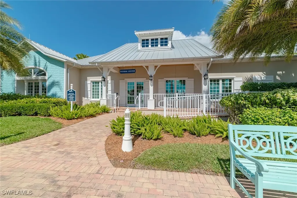 14224 Laguna Springs Lane Naples FL 34114